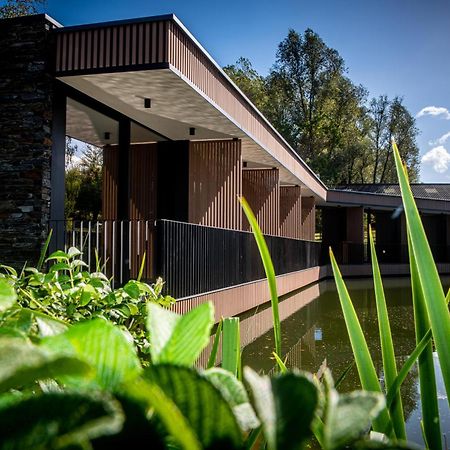 Aux Etangs - Hotel Battice Dış mekan fotoğraf